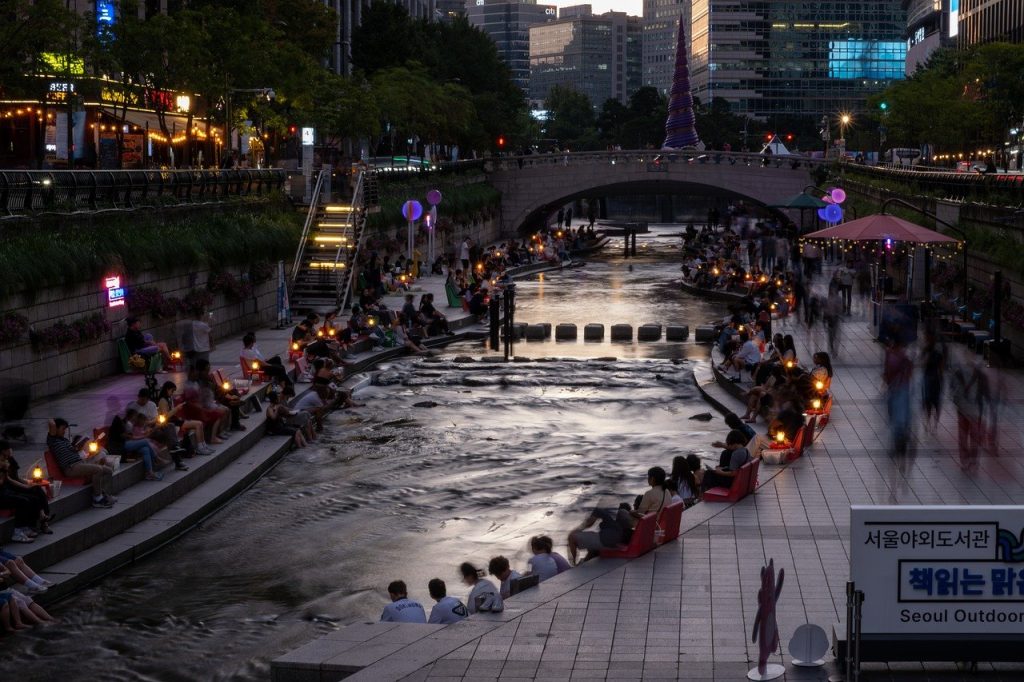 Cheonggyecheon Stream